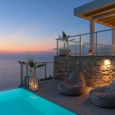 Kathisma Bay - Luxury - Helios Kalamítsi