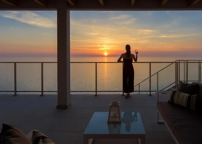 Kathisma Bay - Luxury - Helios